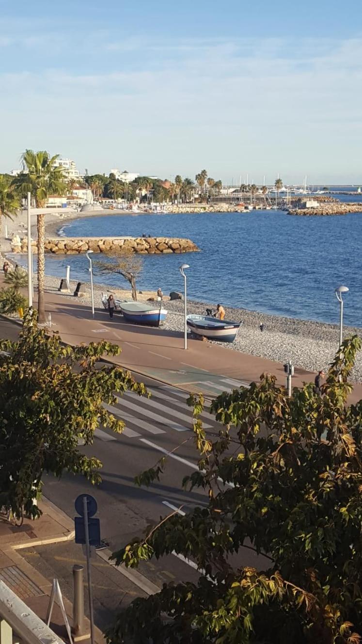 Appartements Au Cros De Cagnes Rom bilde