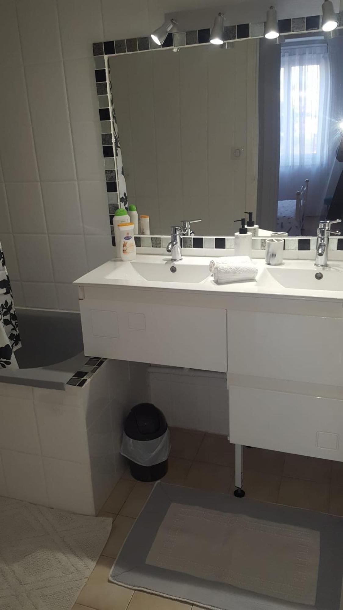 Appartements Au Cros De Cagnes Rom bilde
